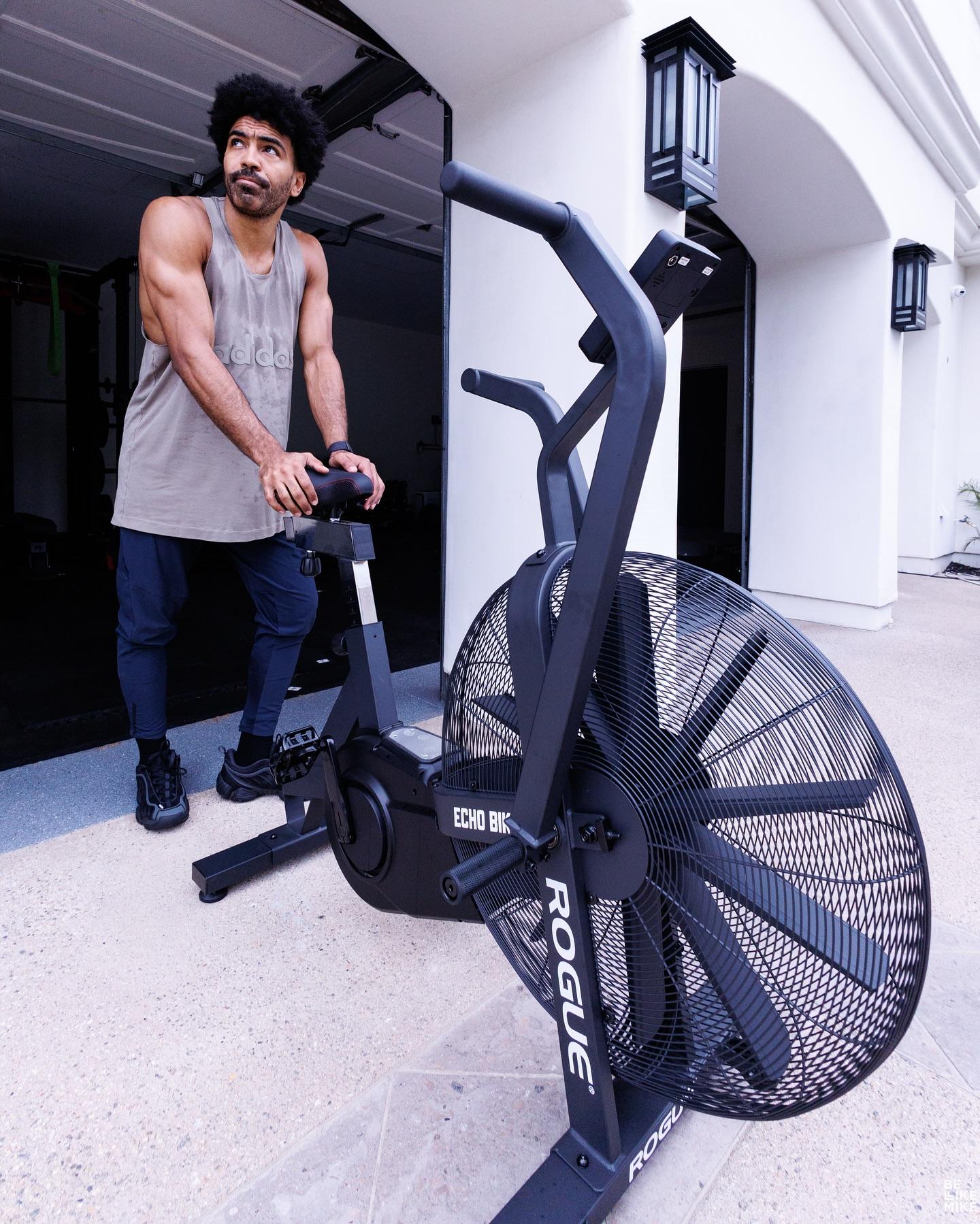 alt, 与训练师合 alt, 与训练师合